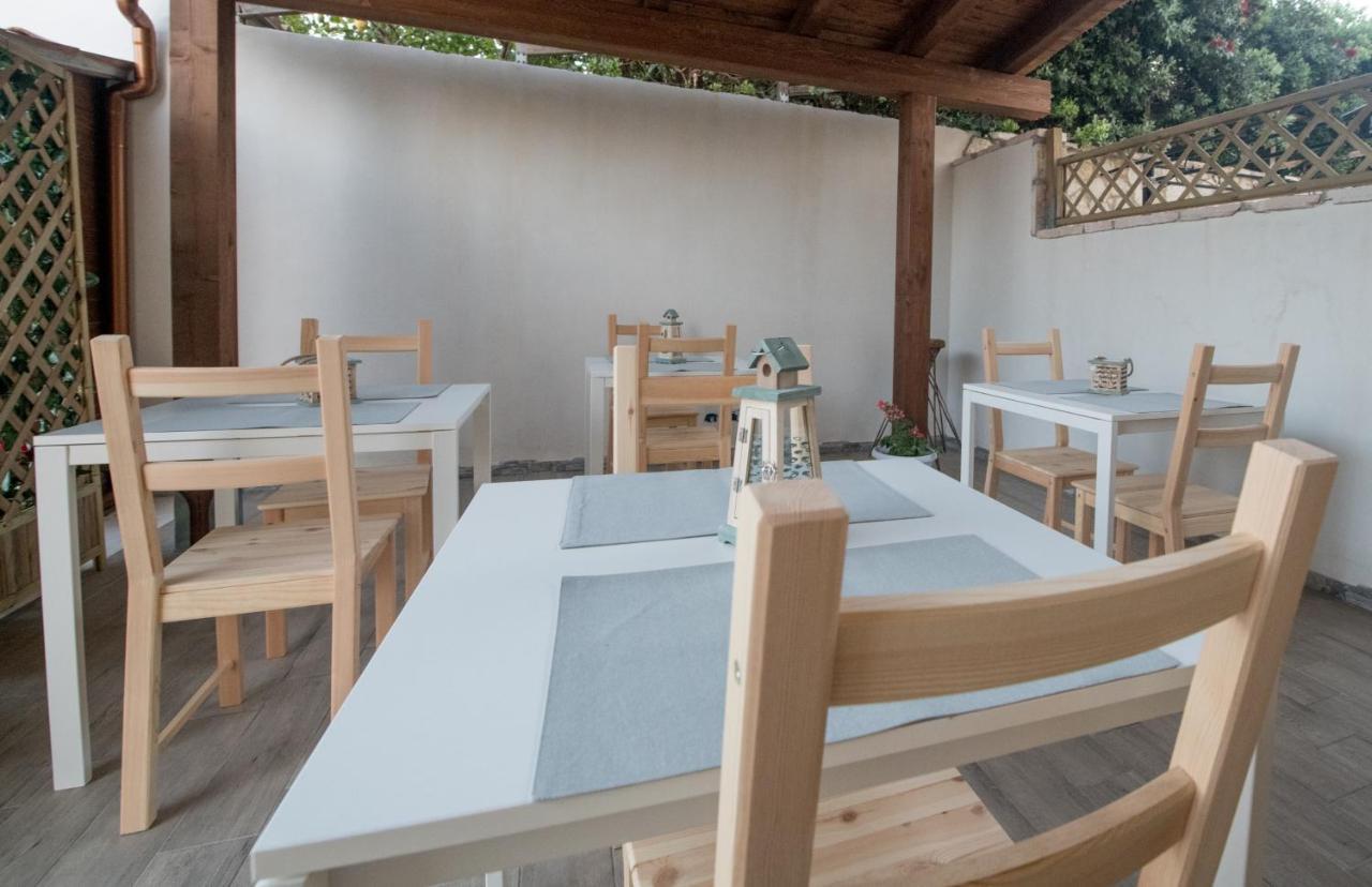 Dove Sorge Il Sole Acomodação com café da manhã Custonaci Exterior foto