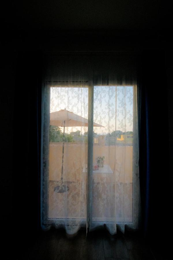 Dove Sorge Il Sole Acomodação com café da manhã Custonaci Exterior foto